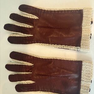 Italian leather cotton crochet gloves